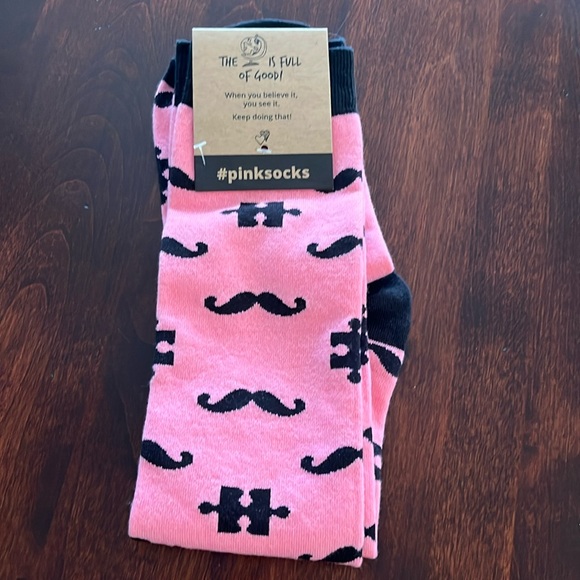 NWT #pinksocks - Picture 1 of 4